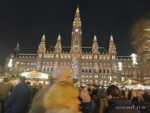 Photo from customer review