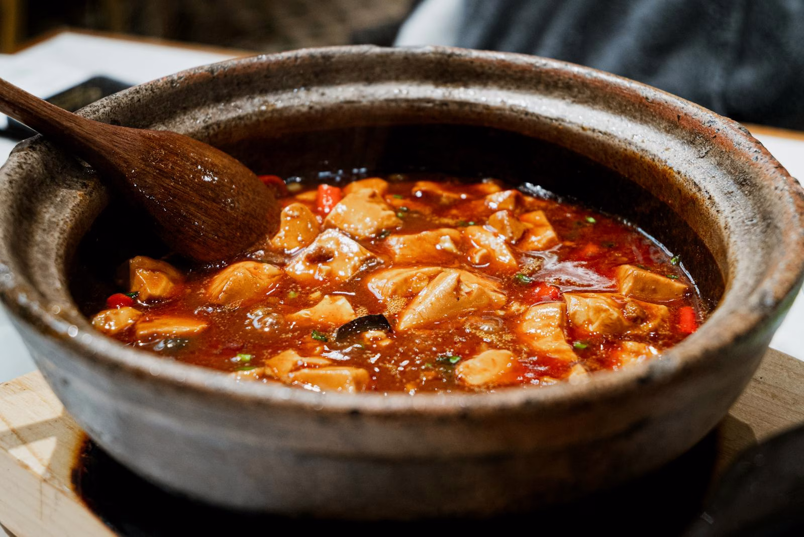 Sichuan Hot Pot - Καυτερή εμπειρία - Ftherá Travel